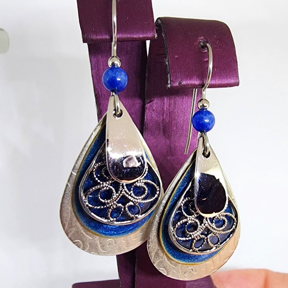 Silver 4 Teardrop Layer Blue Glitter Accent Texture Statement Pierced Earrings